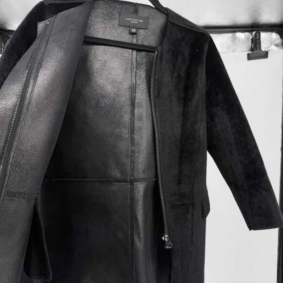 Ann Taylor Petite Faux Fur Coat XSP Black Polyester - Picture 1 of 13